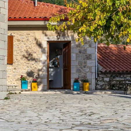 Koukou Spitiko Apartman Dimicána