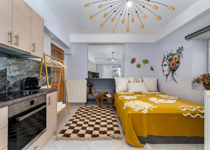 Koukou Spitiko * Dimitsana